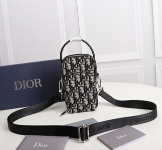 DIOR Handbags 872